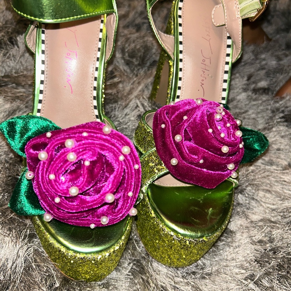 Betsey Johnson EUGENE Green and Pink Platform Heels with Floral Accent